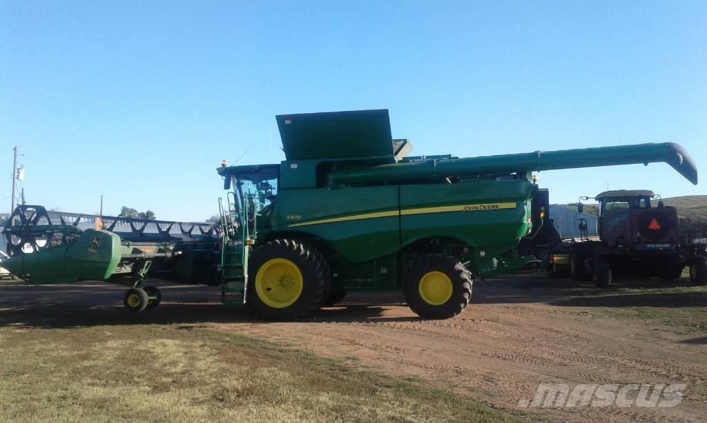 John Deere S 670 Mejetærskere