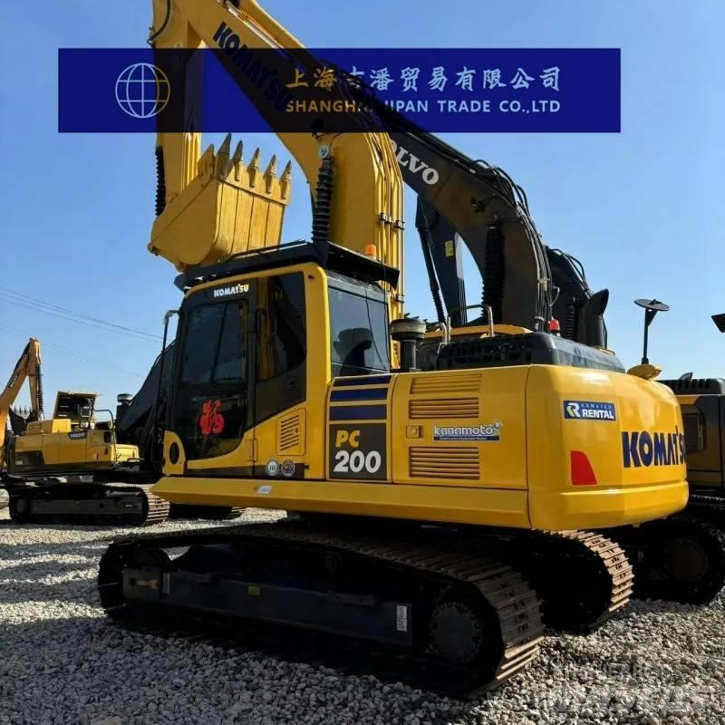 Komatsu PC 200 Gravemaskiner på larvebånd