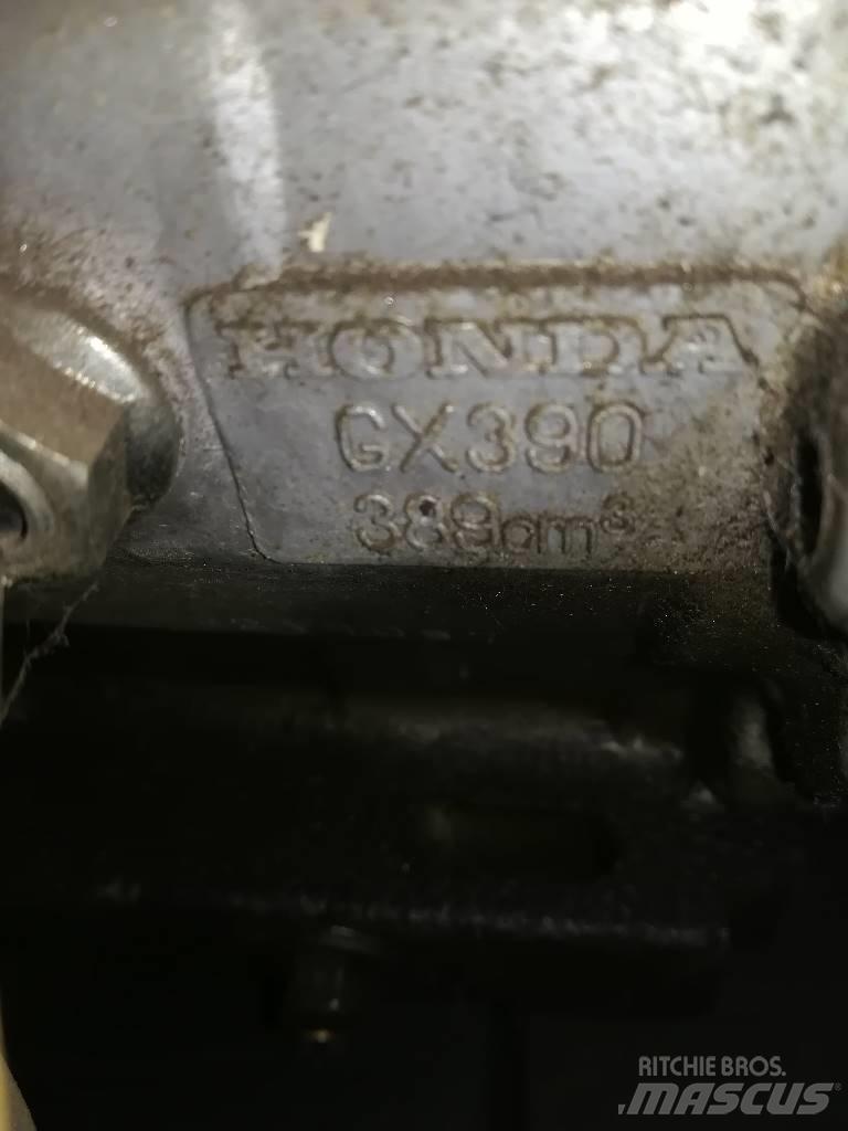 Honda ECT 10 Benzingeneratorer