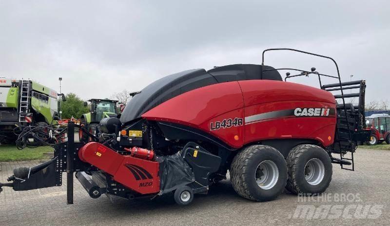 Case IH LB434R Pressere til firkantede baller