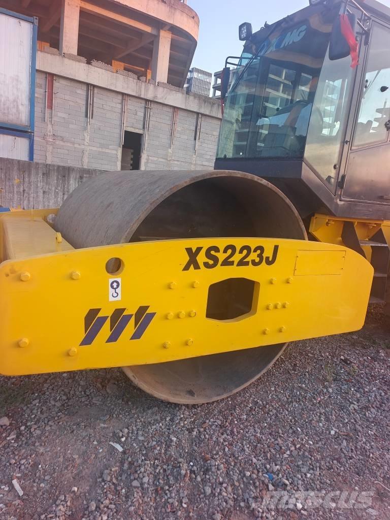 XCMG XS 223J Enkelt tromle