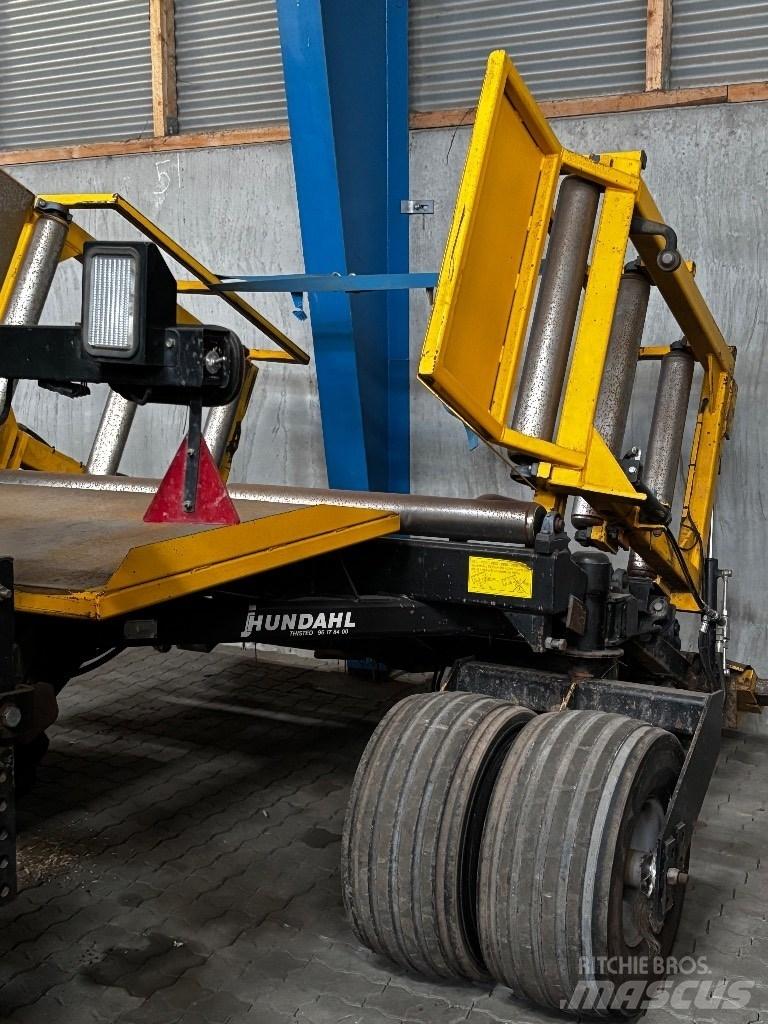 New Holland BB 9090 Pressere til firkantede baller