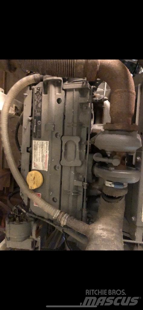 Deutz BF4M1012 Læssemaskiner på hjul