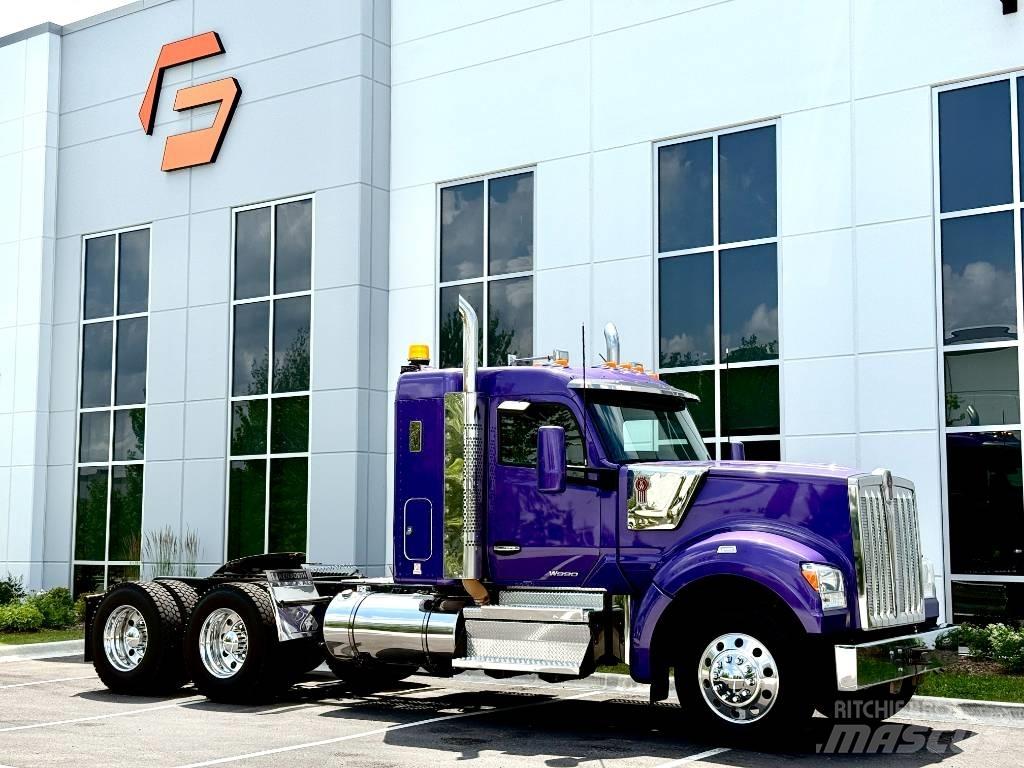 Kenworth W 990 Trækkere