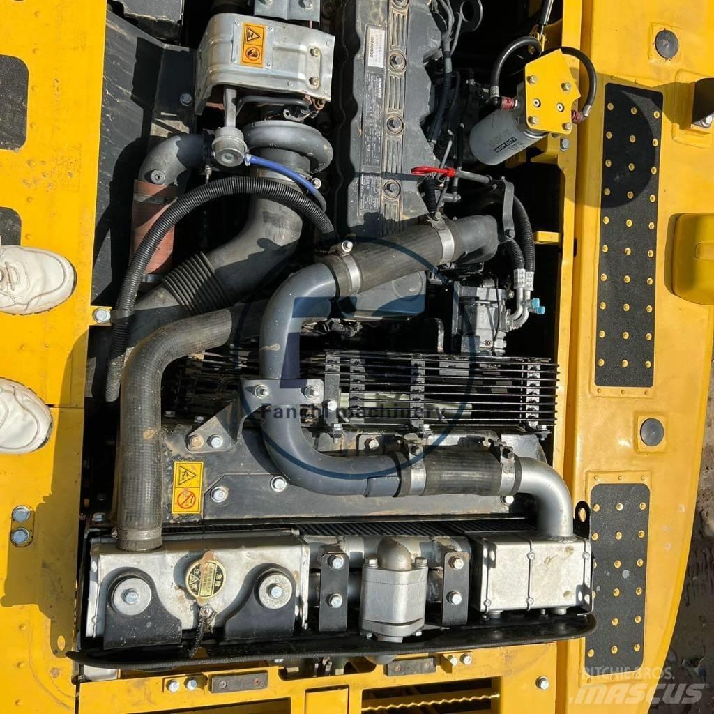 Komatsu PC 200 Gravemaskiner på larvebånd