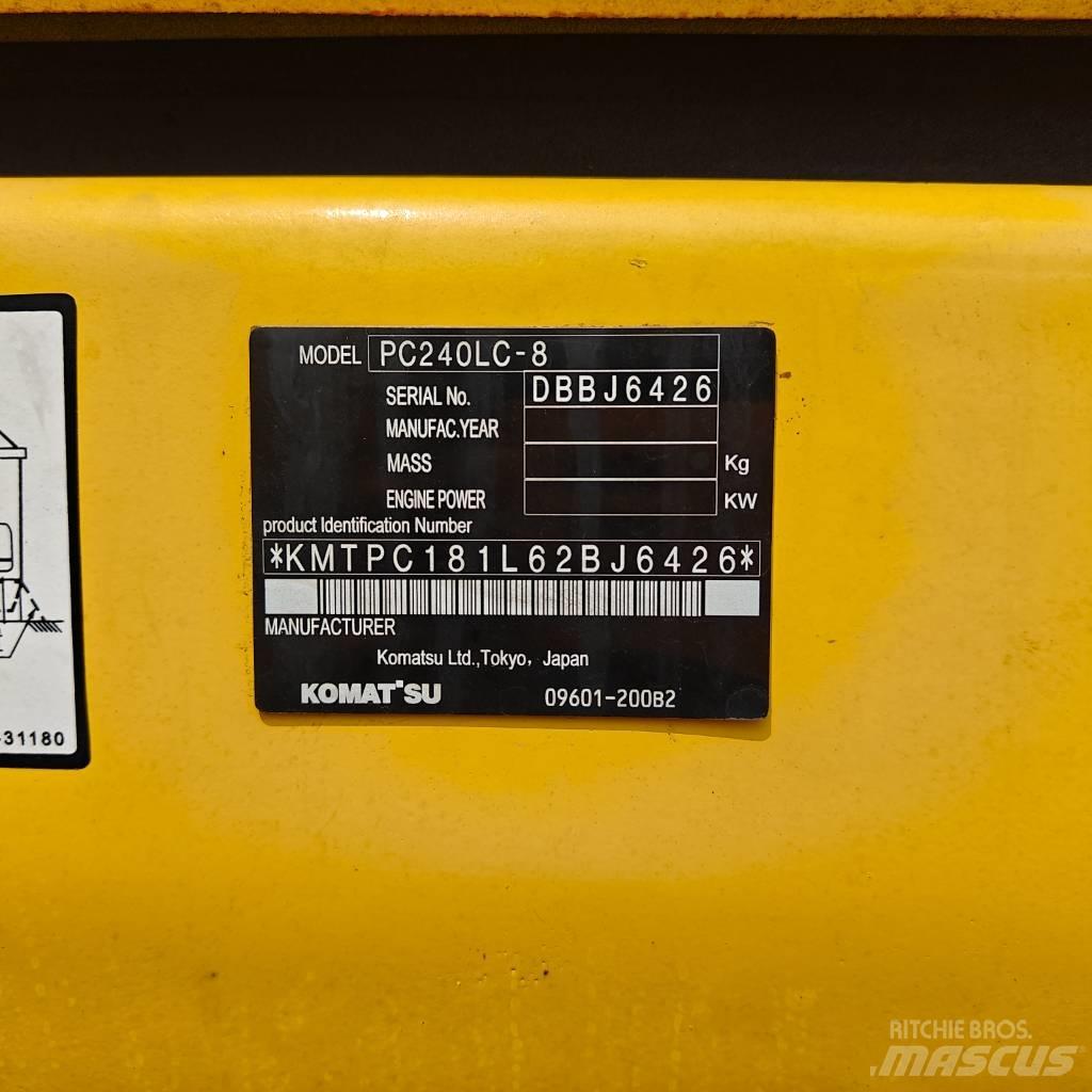 Komatsu 240-8 Gravemaskiner på larvebånd
