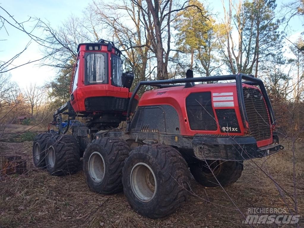 Komatsu 931 XC Skovningsmaskiner