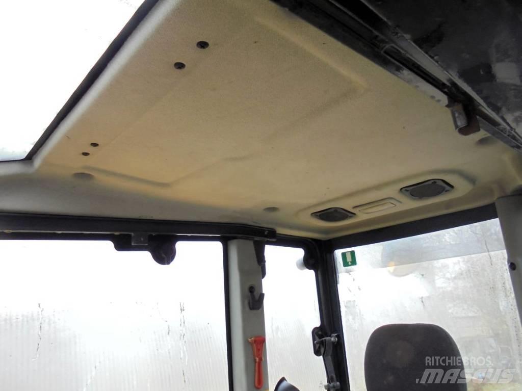 Komatsu PC 80 MR-3 Midi-gravemaskiner 7t - 12t