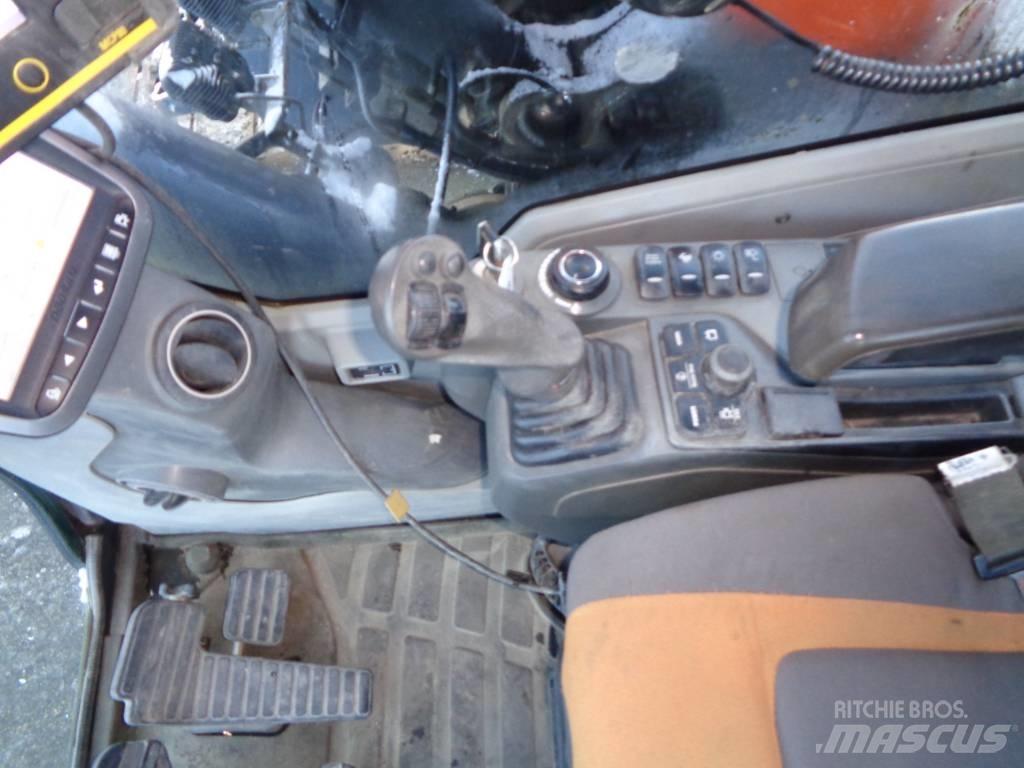 Doosan DX 235 Gravemaskiner på larvebånd