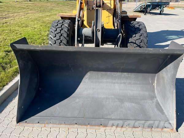 Volvo L 30 B Læssemaskiner på hjul
