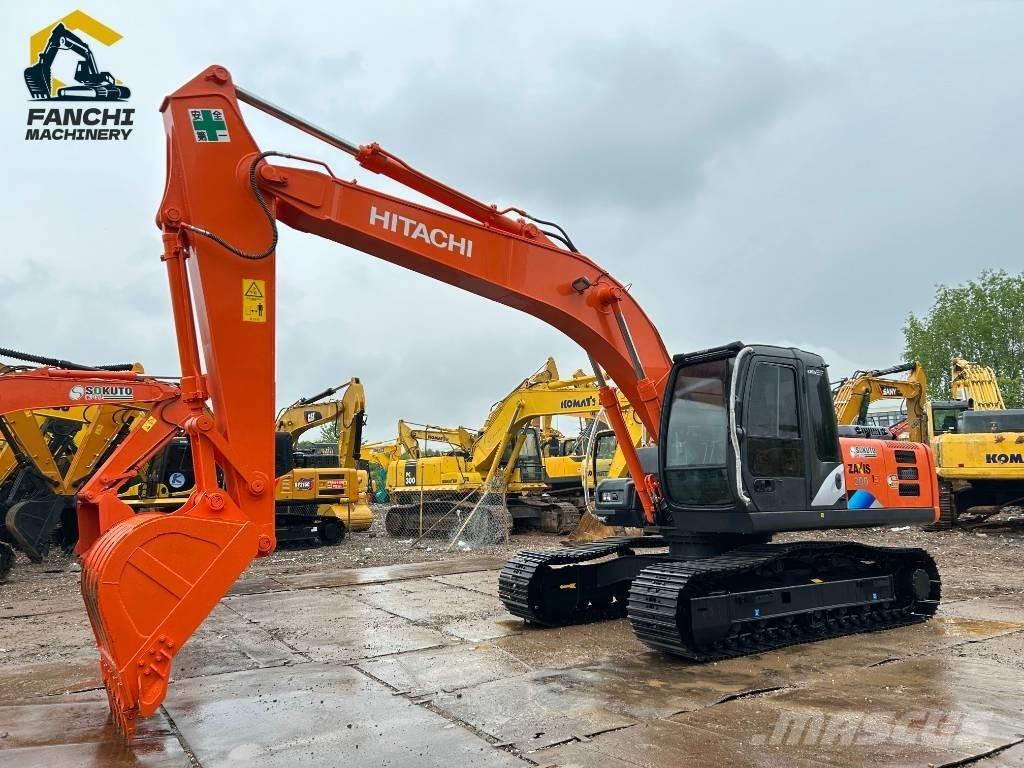 Hitachi 210LC Gravemaskiner på larvebånd