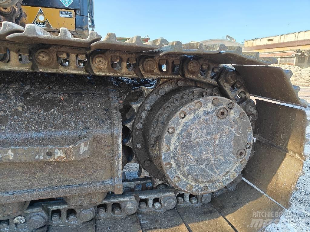 CAT 320F Gravemaskiner på larvebånd