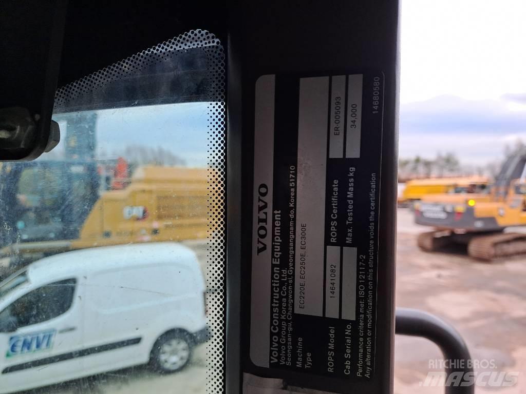 Volvo EC300EL Gravemaskiner på larvebånd