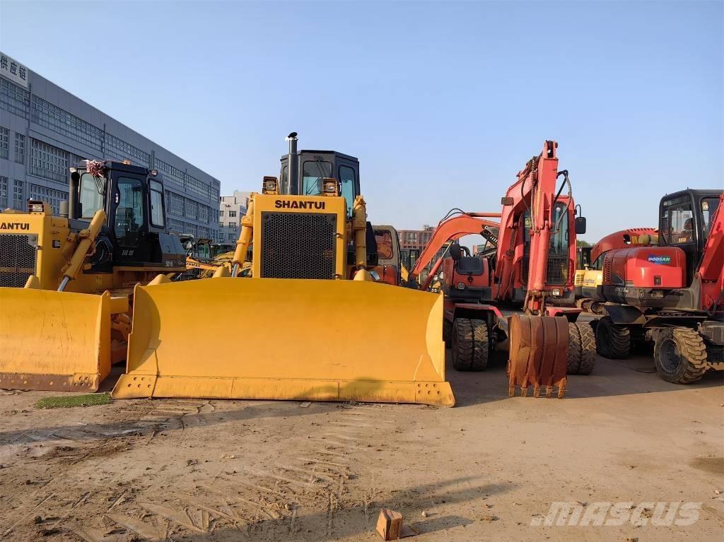 Shantui SD22 Bulldozer på larvebånd