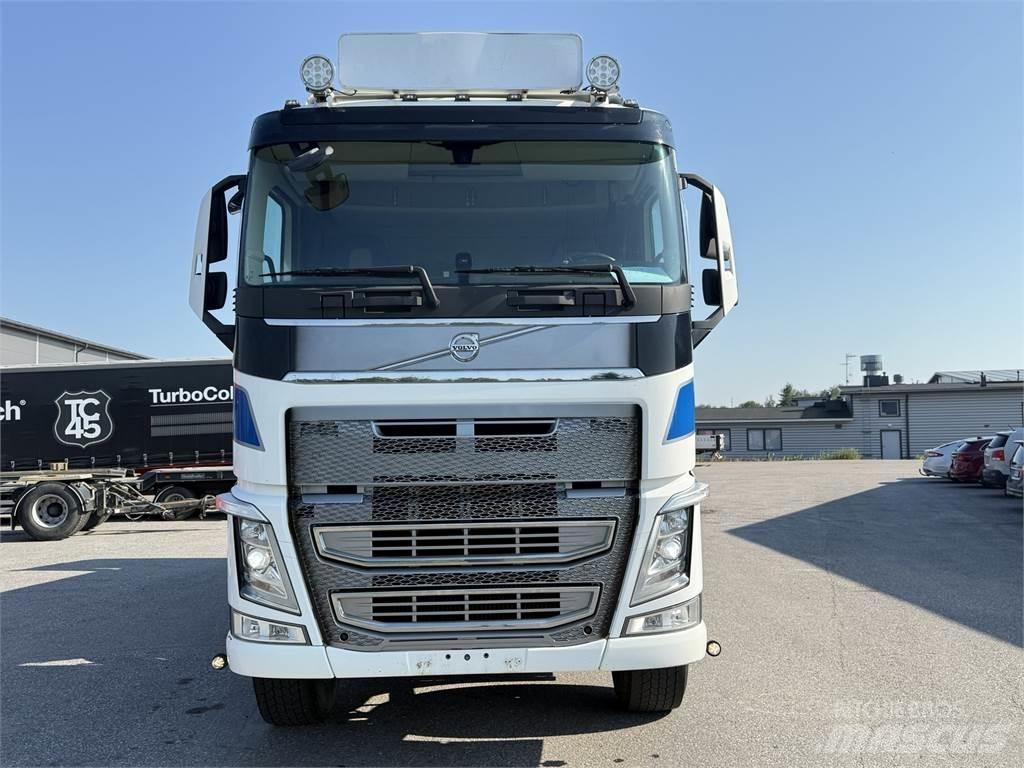 Volvo FH540 8X4 Lastbiler med tip