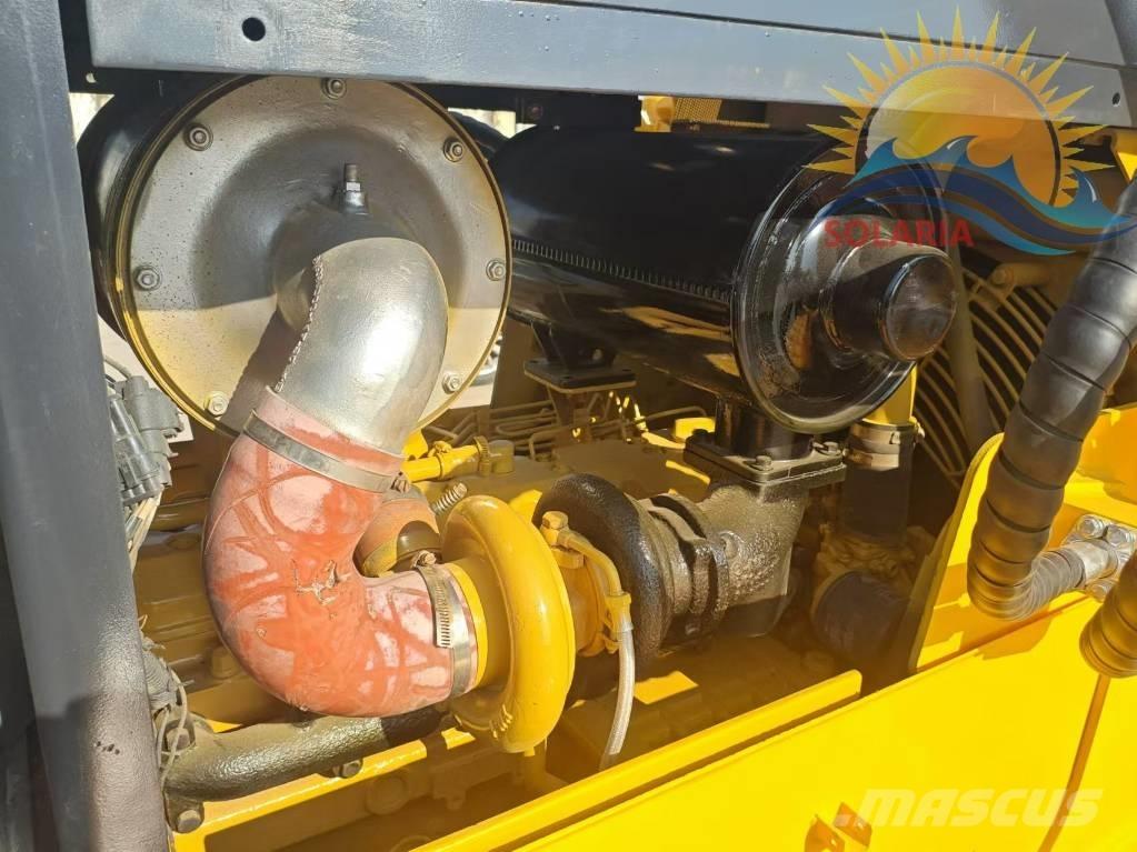 Shantui SD 13 Bulldozer på larvebånd