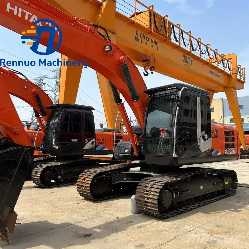 Hitachi ZX 200 Gravemaskiner på larvebånd