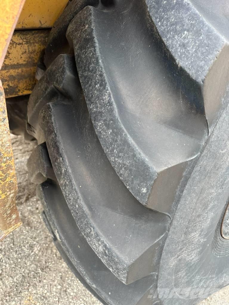  Kirovec K-701 Traktorer