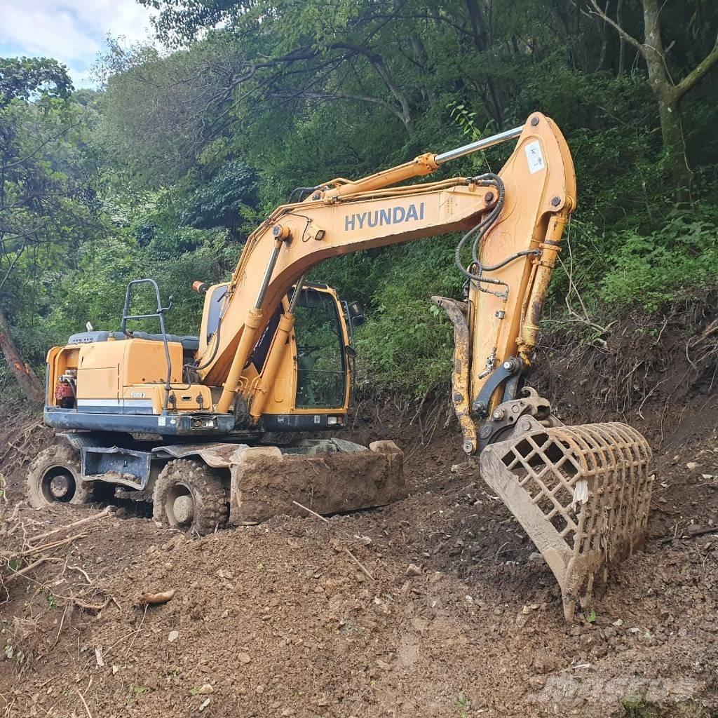 Hyundai Robex 140 W Gravemaskiner på hjul