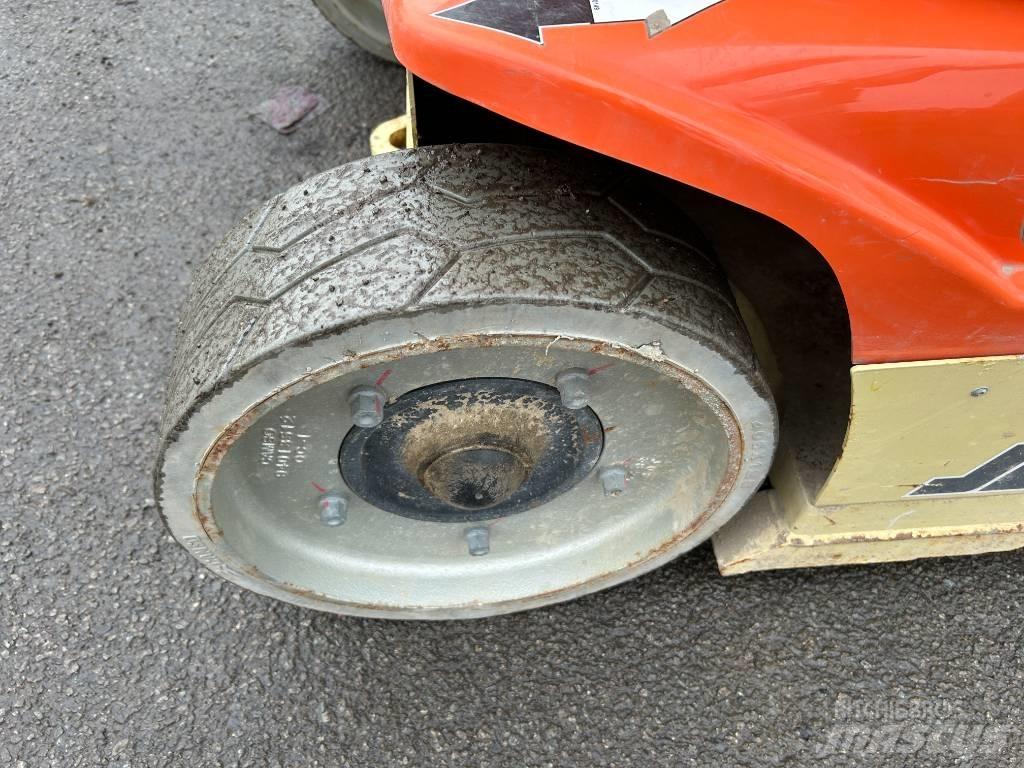 JLG Toucan 10 E Bomlifte med knækarm