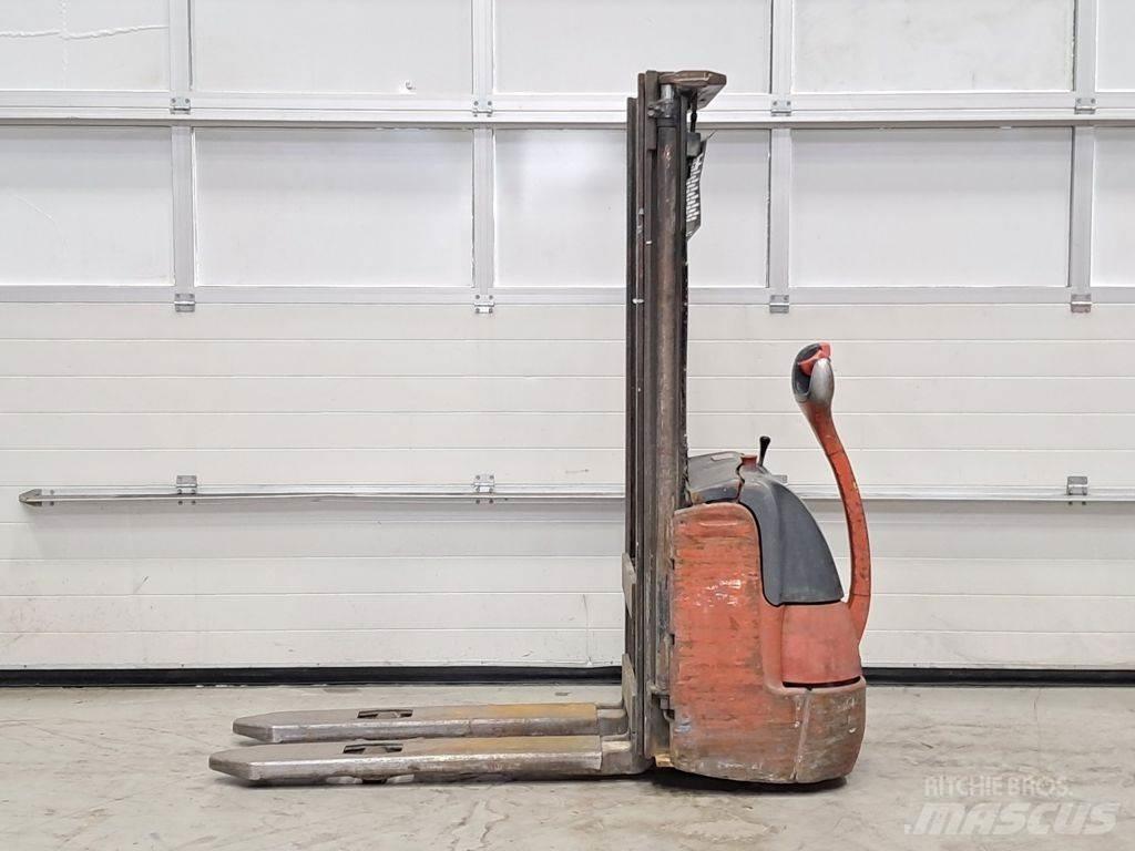 Linde L10 Gaffelstabler med gående fører
