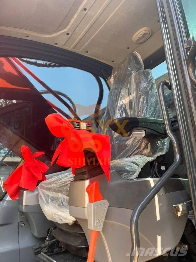 Doosan DX 300LC-9C Gravemaskiner på larvebånd