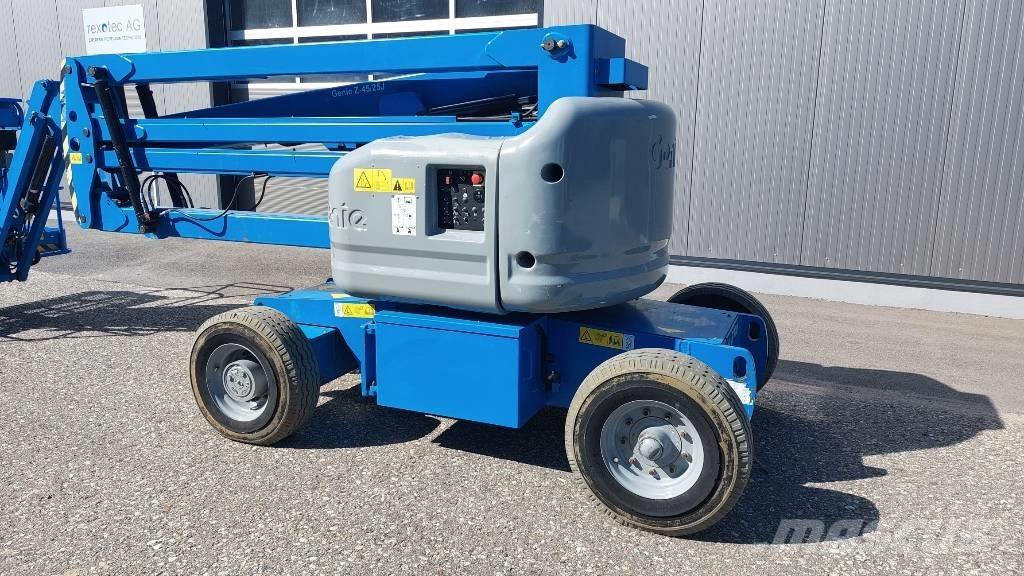 Genie Z 45/25 DC Bomlifte med knækarm