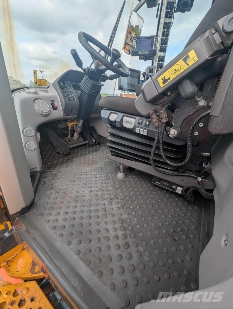 Volvo L 220 H Læssemaskiner på hjul
