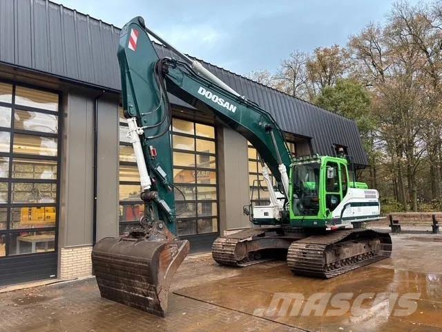Doosan DX 255 LC-5 Gravemaskiner på larvebånd