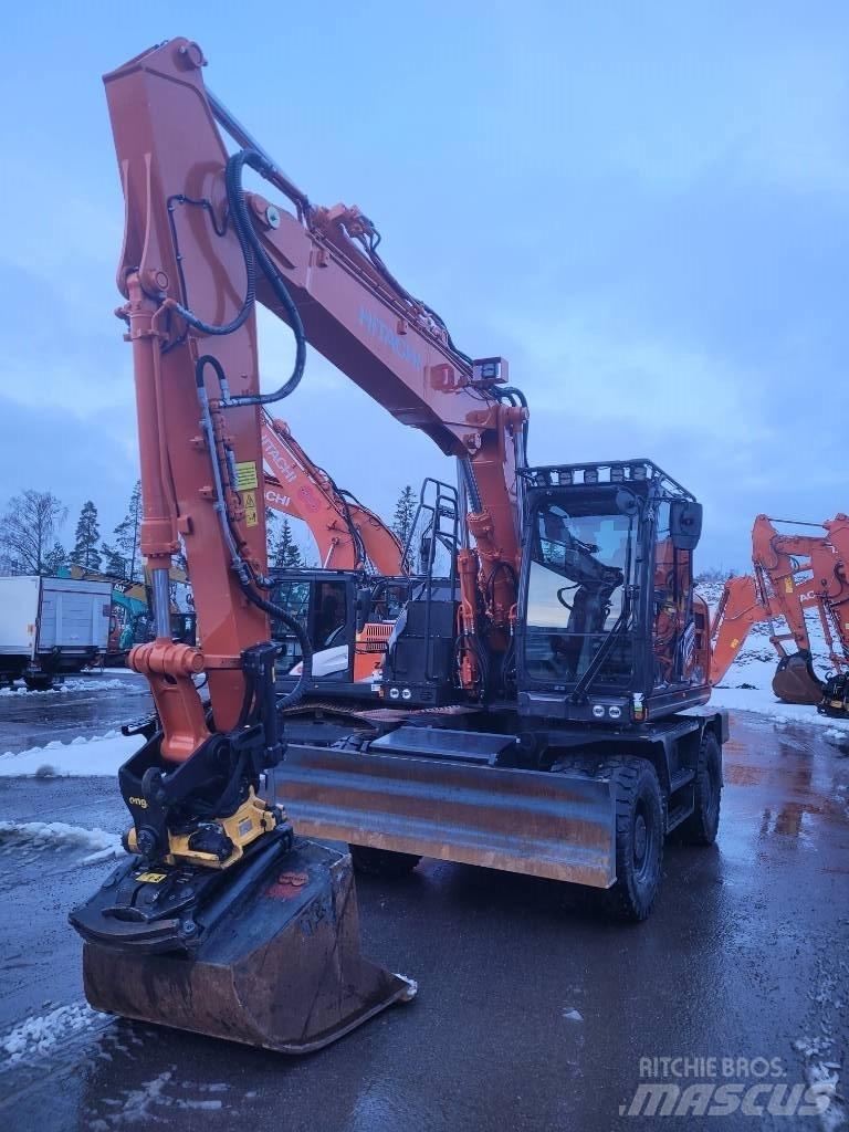 Hitachi ZX155W-7 2P Gravemaskiner på hjul