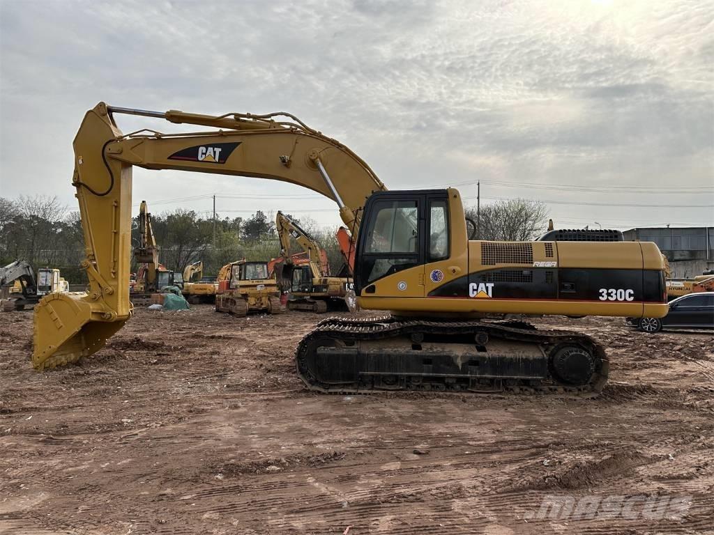 CAT 330 C Gravemaskiner på larvebånd