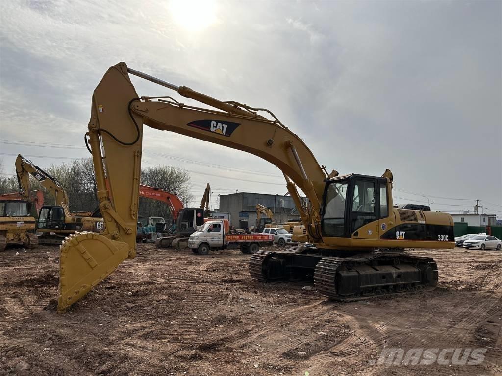 CAT 330 C Gravemaskiner på larvebånd