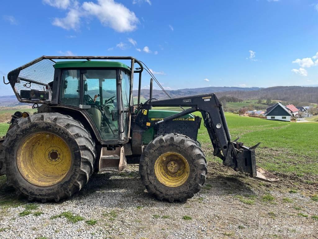 John Deere 6210 Skovbrugstraktorer
