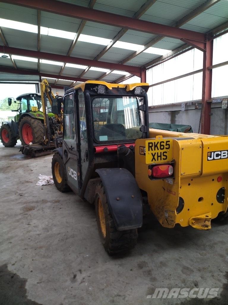 JCB 525-60 Teleskoplæssere