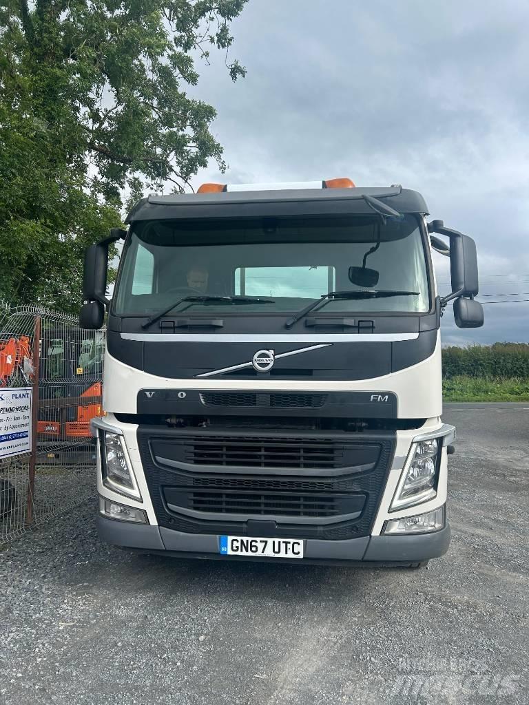 Volvo FM 11 330 Chassis