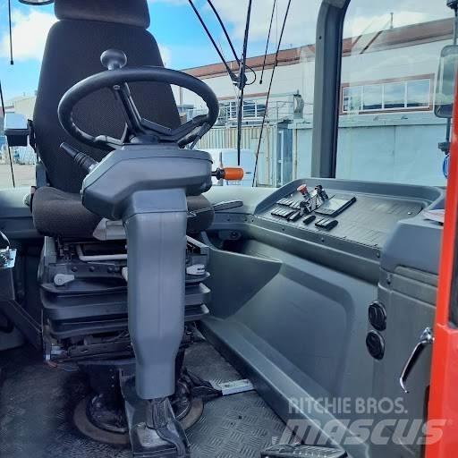 Kalmar TR618i Terminaltraktorer