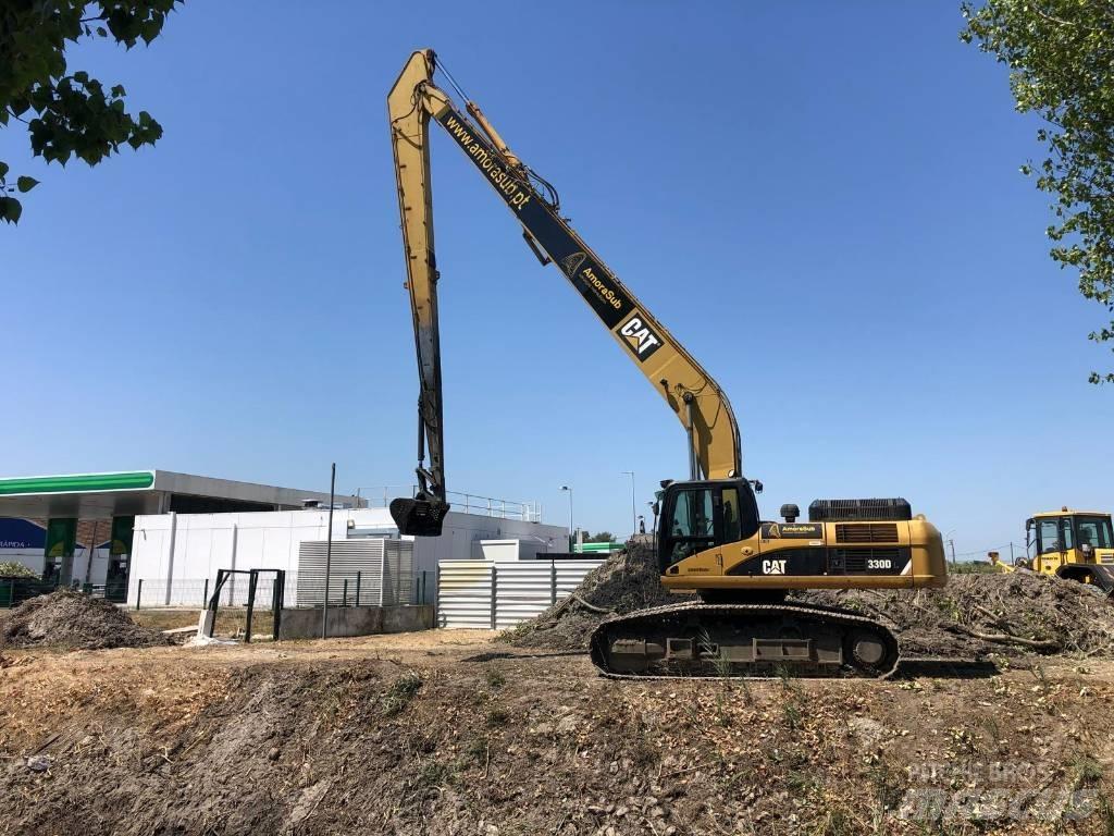 CAT 330 D L Gravemaskiner med lang gravebom