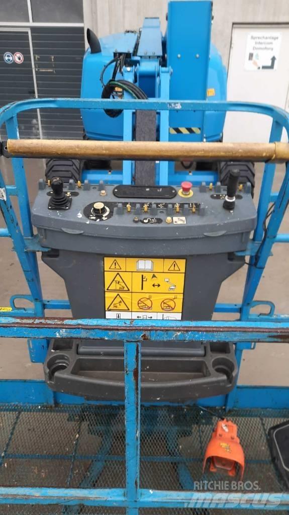 JLG 450 AJ Bomlifte med knækarm