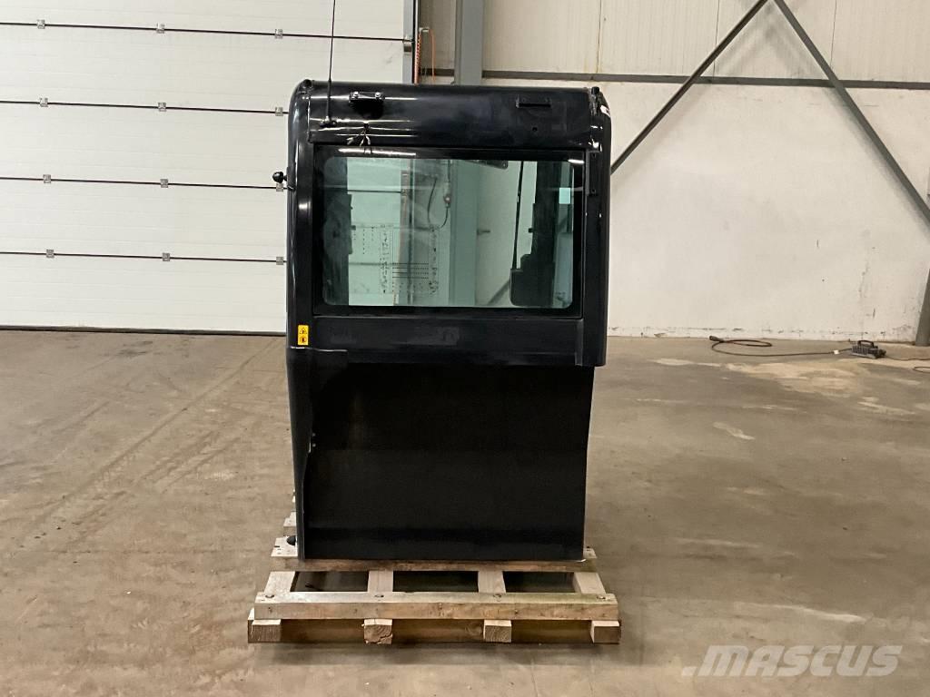 Kubota KX 080-4 A 2 Kabiner og interiør