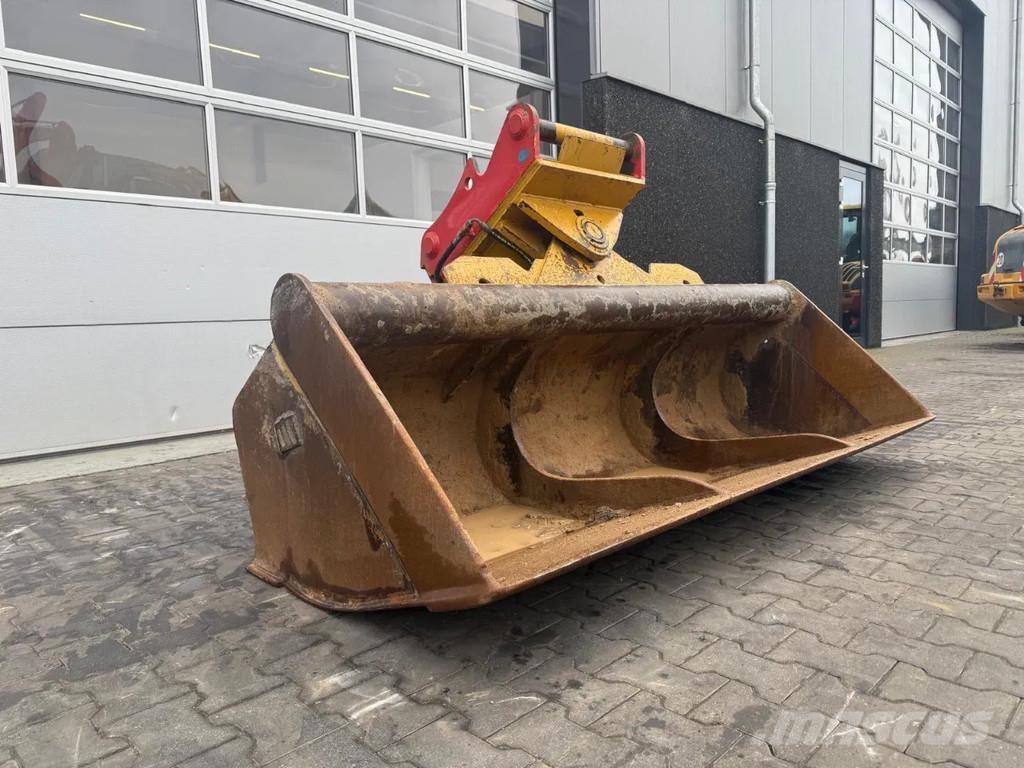  Oil Quick OQ70/55 Skovle