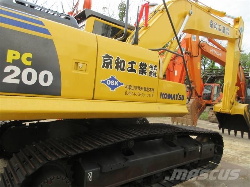 Komatsu PC 200-8N1 Gravemaskiner på larvebånd
