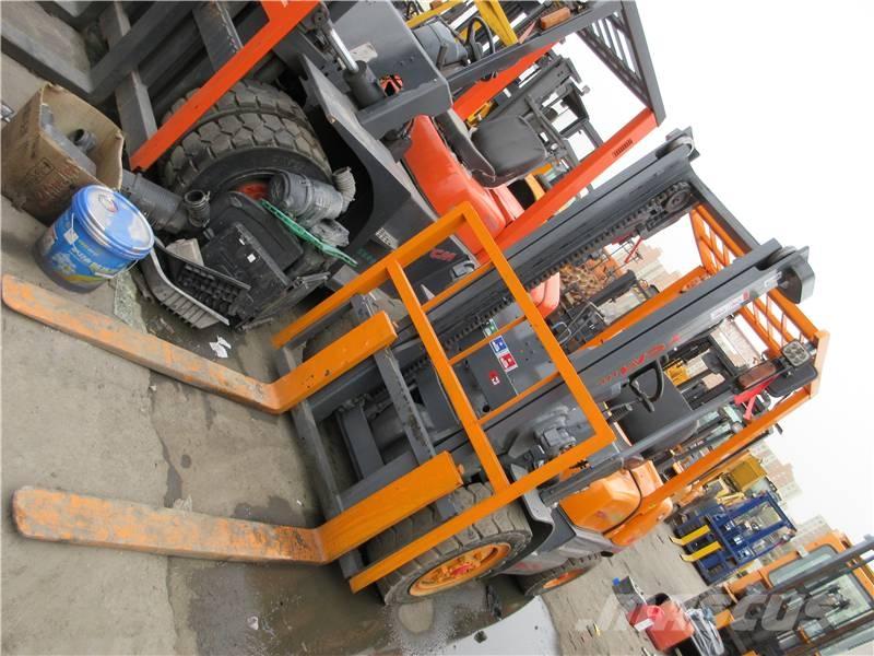 TCM FD 30 Diesel gaffeltrucks