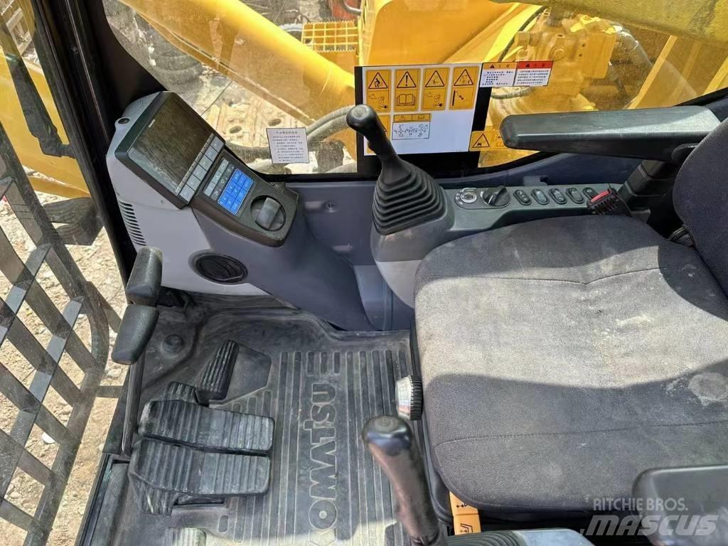 Komatsu PC 850SE Amfibiegravemaskine
