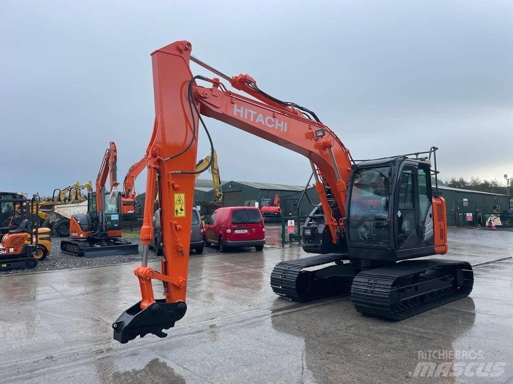 Hitachi ZX 135 US-6 Gravemaskiner på larvebånd