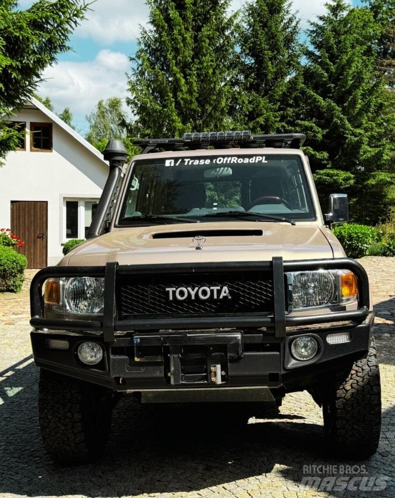 Toyota Landcruiser Cross-country biler
