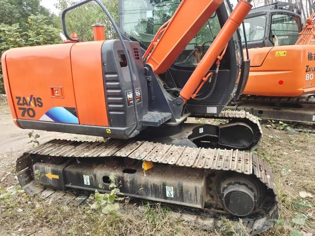 Hitachi ZX 70 Midi-gravemaskiner 7t - 12t