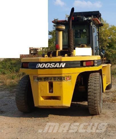 Doosan D 150 S Diesel gaffeltrucks