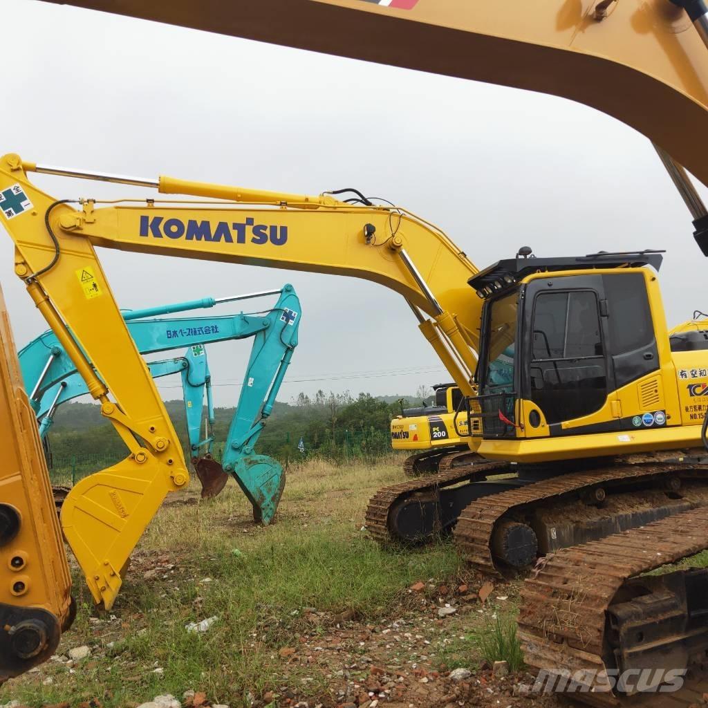 Komatsu PC200-8 Gravemaskiner på larvebånd