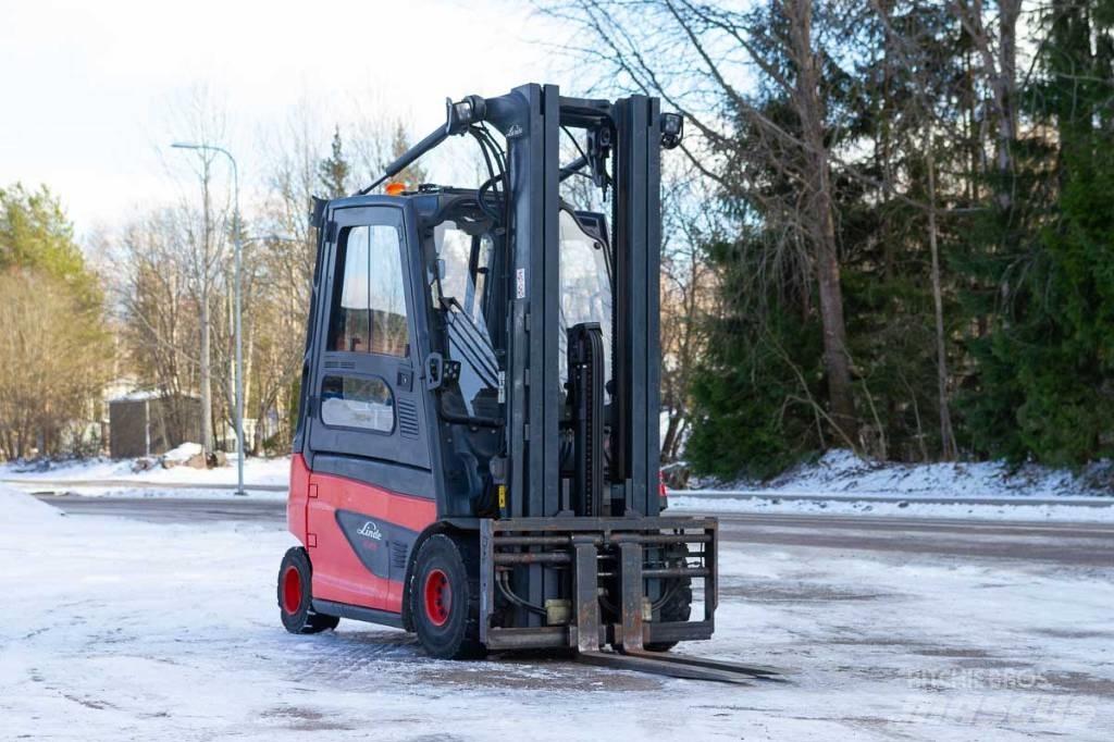 Linde E 25 El gaffeltrucks