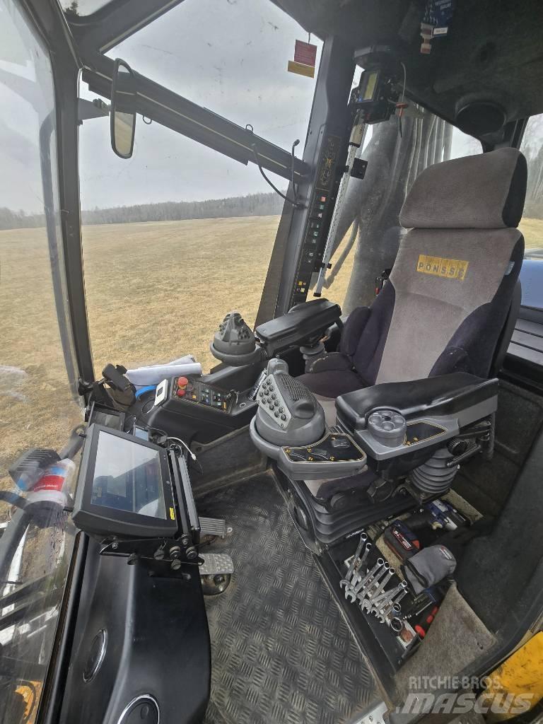 Ponsse Scorpion Skovningsmaskiner